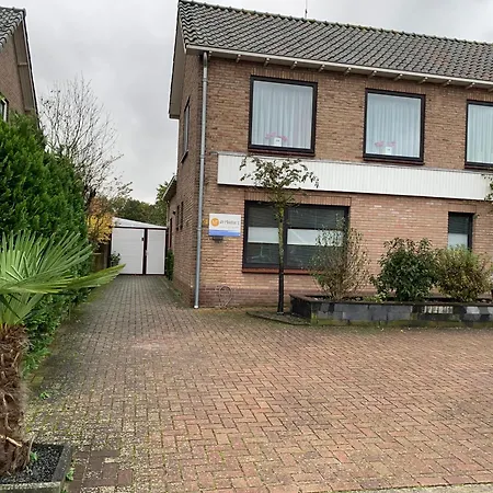 At Marries Bed & Breakfast 3*